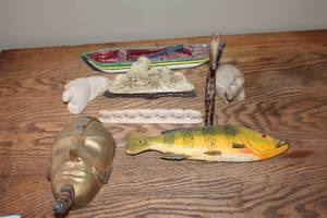 lot 121 image: Assorted Vintage Decorative Figurines and Carvings - Unique Collection