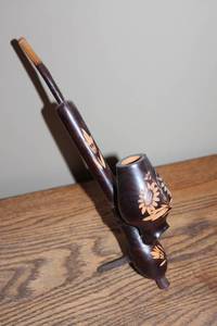 lot 137 image: Decorative Wooden Smoking Pipe Stand with Floral Inlays