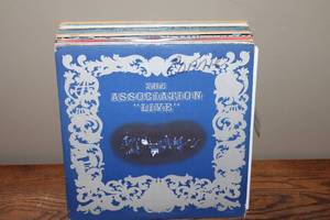 lot 150 image: Collection of 10 Vintage Vinyl Records - Various Artists and Genres