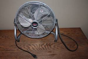 lot 166 image: Used 20-Inch High Velocity Floor Fan by Master Garage