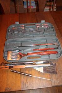 lot 213 image: Complete BBQ Grill Tool Set with Case - 5 Pieces