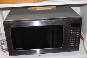lot 222 image: Panasonic Genius Prestige Microwave - Used Condition