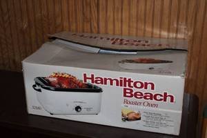 lot 239 image: Hamilton Beach 32180 Roaster Oven - 18 Quart Capacity - Used