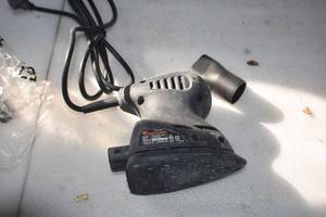 Palm sander