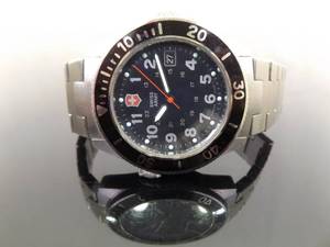 lot 102 image: WORKING Swiss Army Lancer Black Mens Watch