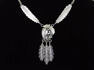 lot 131 image: .925 Sterling Silver Navajo Feather Dangle Pendant Necklace