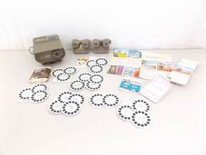lot 4 image: Lot of Vintage View Master Reels and Projector