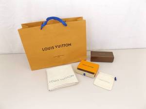 lot 43 image: Vintage Designer Shopping Bag and Boxes