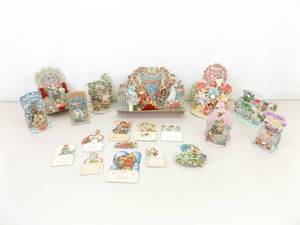 lot 72 image: Lot of GENUINE Antique Victorian Die Cut, 3D, Made in Germany Valentines 