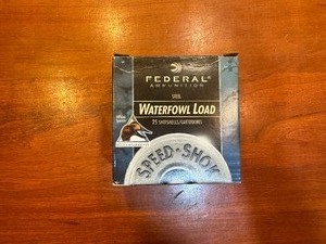 lot 37 image: Federal 12 Guage 3 4 Shot Steel (1 Box of 25)
