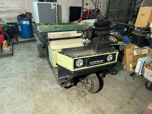 lot 11 image: Cushman Powered Industrial Truck