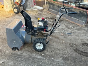 lot 44 image: Murphy Performance 5HP24 Snowblower