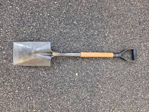 lot 60 image: Craftsman Garden Shovel with Wooden Handle - Used Condition