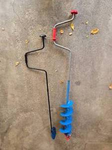 lot 73 image: Set of 2 Ice Fishing Augers - Hand Drill and Practical Tool