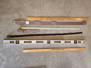 lot 122 image: Assortment of Measuring Tools and Levels