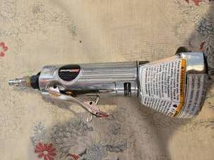 lot 179 image: Coleman Powermate Pneumatic Air Tool - High RPM Grinder