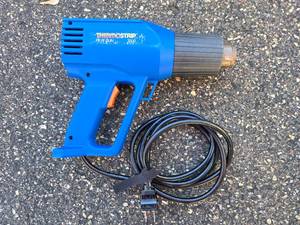 lot 551 image: Thermostrip 3200 Heat Gun with Case - Used Condition