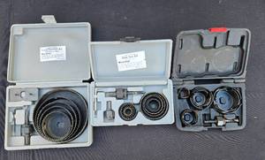 lot 553 image: Set of 2 Large Hole Saw Kits - 10 Piece and 11 Piece Sets