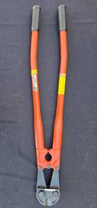 lot 567 image: Pittsburgh Forge Heavy-Duty Bolt Cutter - Used Condition