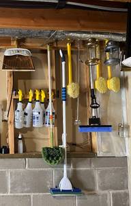 lot 216 image: Assorted Cleaning Supplies and Accessories Lot