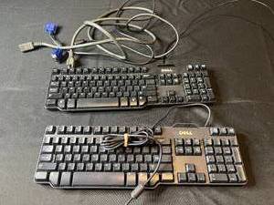 lot 291 image: Set of 2 Used Dell Keyboards - Wired with Connectors untested