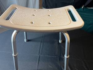 lot 313 image: Guardian Easy-Care Shower Bench - Adjustable Height