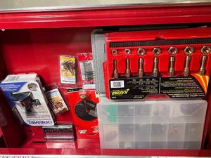 lot 373 image: Craftsman Collection of Dremel Tools and Accessories - Assorted Items