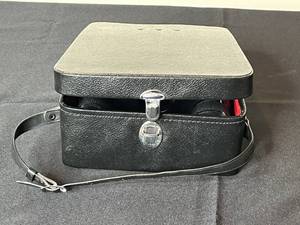 lot 227 image: Binoculars - Jason 1111