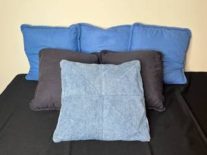 lot 232 image: Group of Decorative Throw Pillows - Blue and Black