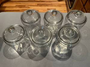 lot 439 image: Set of 6 Clear Glass Storage Jars with Lids