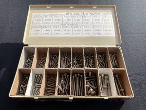 lot 46 image: Box of Oval Head Machine Screws - Assorted Sizes