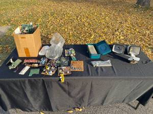 lot 56 image: Circuit Bords  Small Container and Various Parts