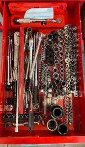 lot 558 image: Assortment of Automotive Hand Tools - Socket Set and Ratchets