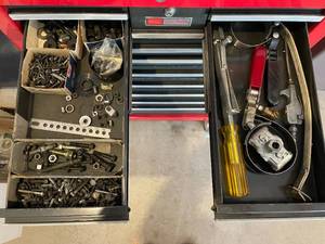 lot 580 image: Assortment of Tools and Hardware Items - Various Fasteners and Hand Tools