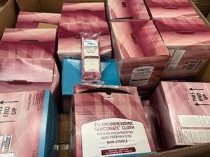 lot 95 image: WOW MSRP $4000  18 Boxes (16-6 count cloths per box) Sage 2% Chlorhexidine Gluconate (CHG) Cloths  Rinse-free Antiseptic Preoperative Skin Preparation - No Alcohol FDA Approved Stays On Skin Up To 6hours Exp 823