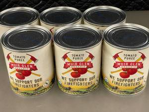lot 35 image: Muir Glen Organic Tomato Puree Cans - 28 oz, Set of 6
