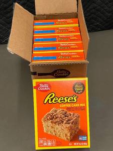 lot 43 image: Betty Crocker Reeses Coffee Cake Mix - 6 Pack