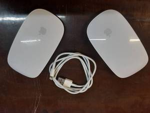 lot 41 image: Two Apple Computer Mice with Charger