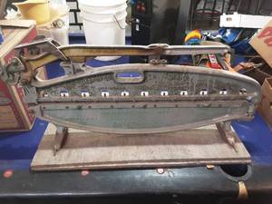 lot 65 image: shingle cutter