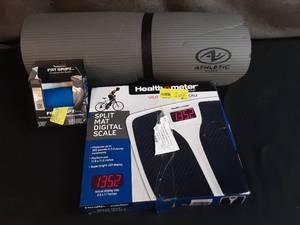 lot 26 image: Athletic Works Yoga Mat, Fat Gripz & Split Mat Digital Scale