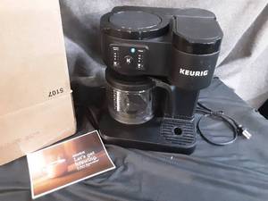 lot 33 image: Keurig Coffee Maker