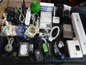 lot 39 image: LARGE assortment of electronics and cords