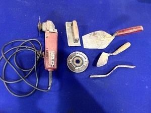 lot 94 image: Grinder, Blade and Masonry Tools