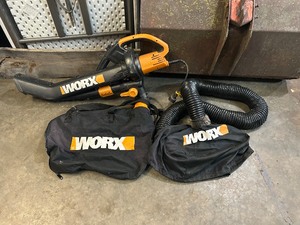 lot 100 image: Worx TRIVAC 12 Amp 3-in-1 BlowerMulcherVacuum With LEAFPRO Collection System