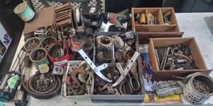 lot 104 image: Large lot of hand tools and hardware