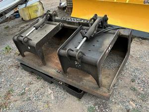 Dual Grapple Bucket