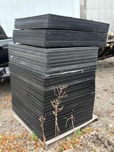 Plastic pallet crate Lids
