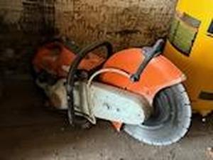 14 Concrete Saw