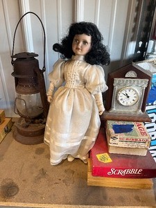 Lantern Doll & games
