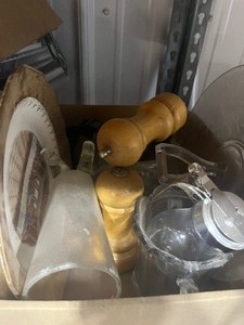 Glassware lot